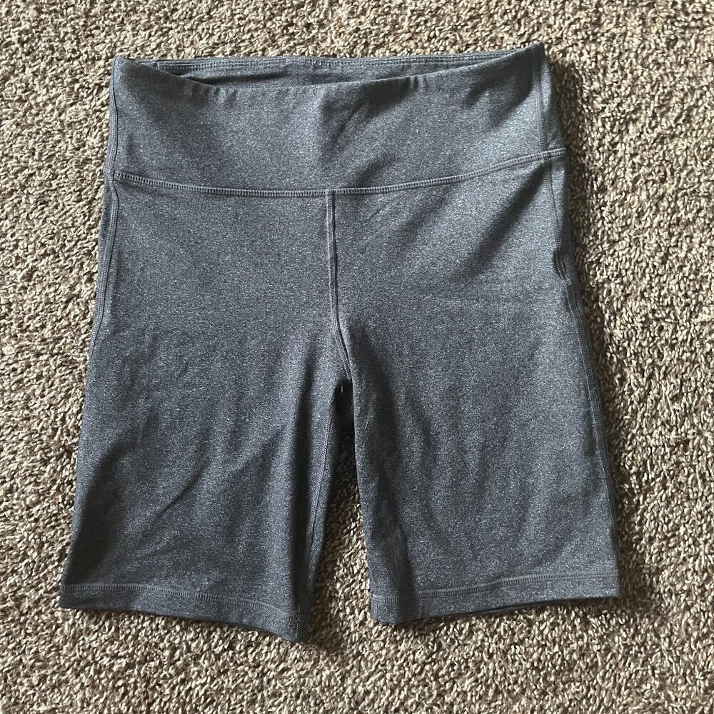 GapFit Biker Shorts